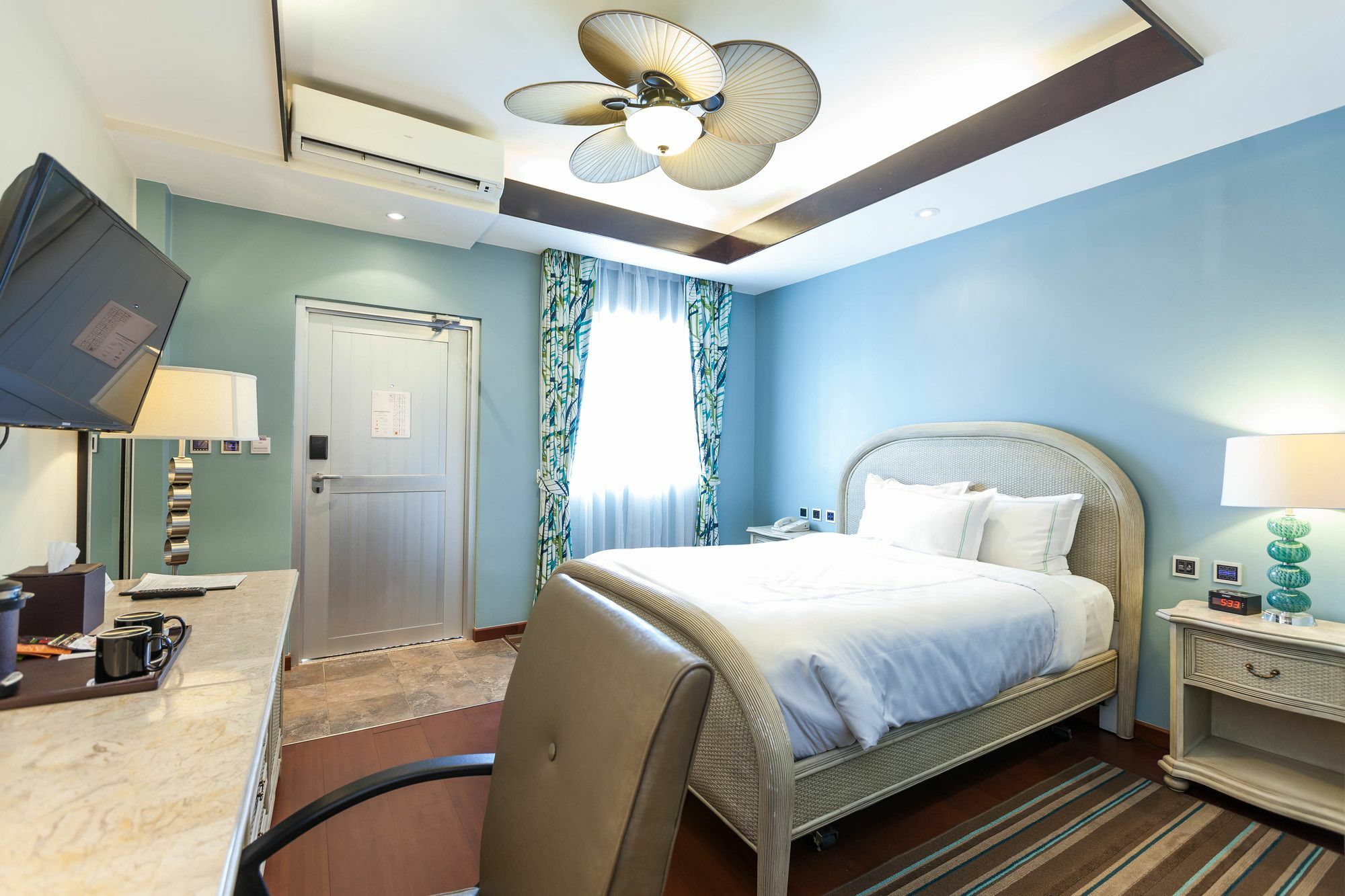 Surfrider Resort Hotel Saipan Exterior foto